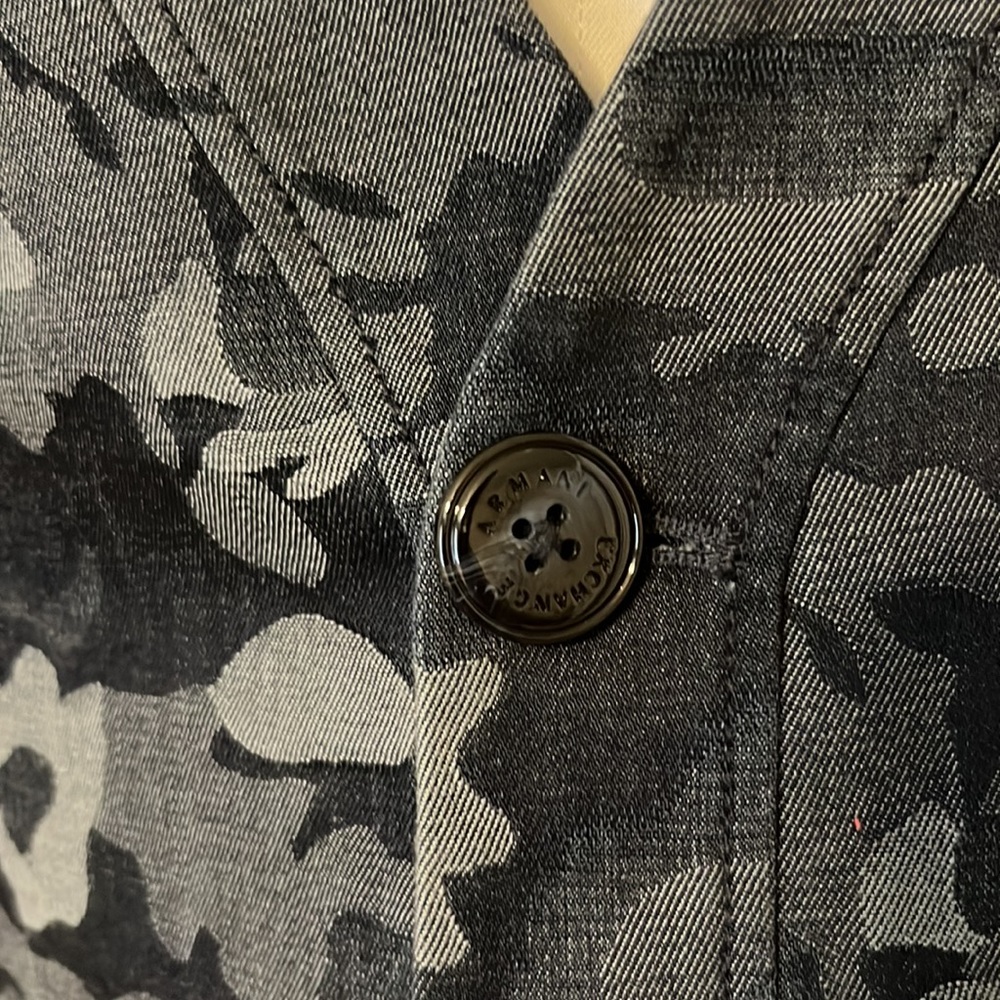 Armani Exchange Camo Style Vest Size Large View 3
